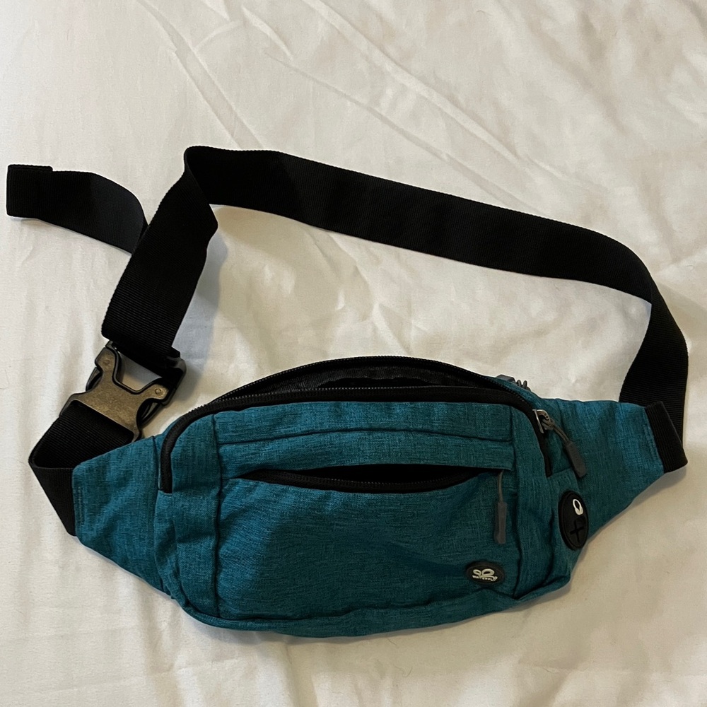 Deluxe fanny pack
